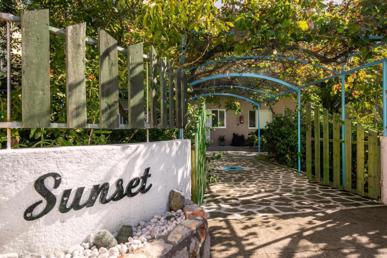 Sunset Apartments アルハンゲロス エクステリア 写真
