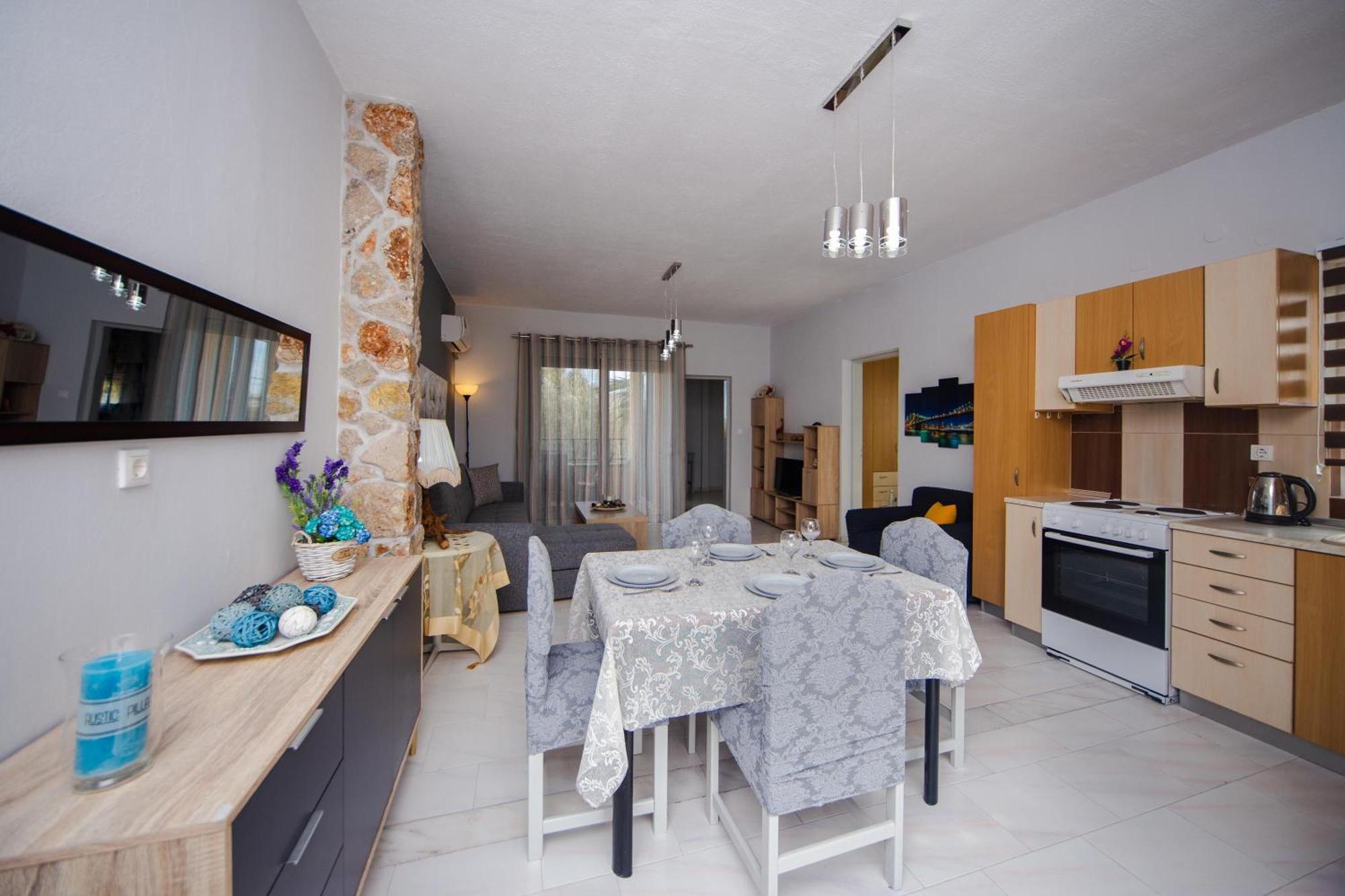 Sunset Apartments アルハンゲロス 部屋 写真